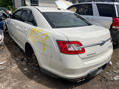 2010-2012 Ford Taurus - Stock #: M19179