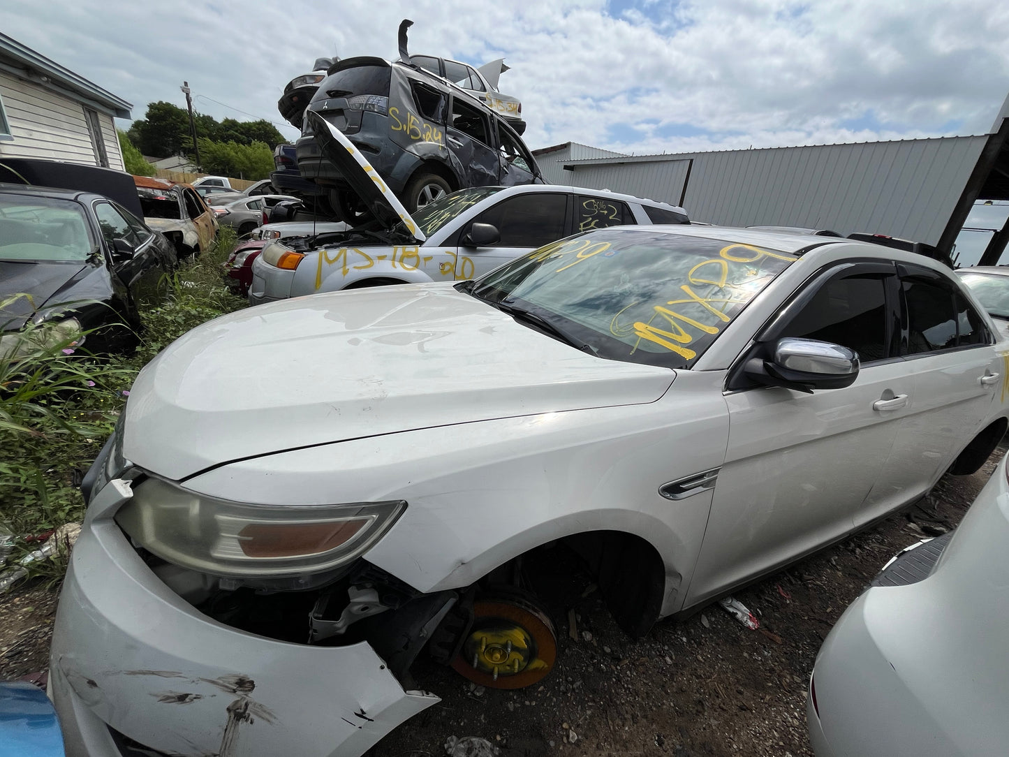2010-2012 Ford Taurus - Stock #: M19179