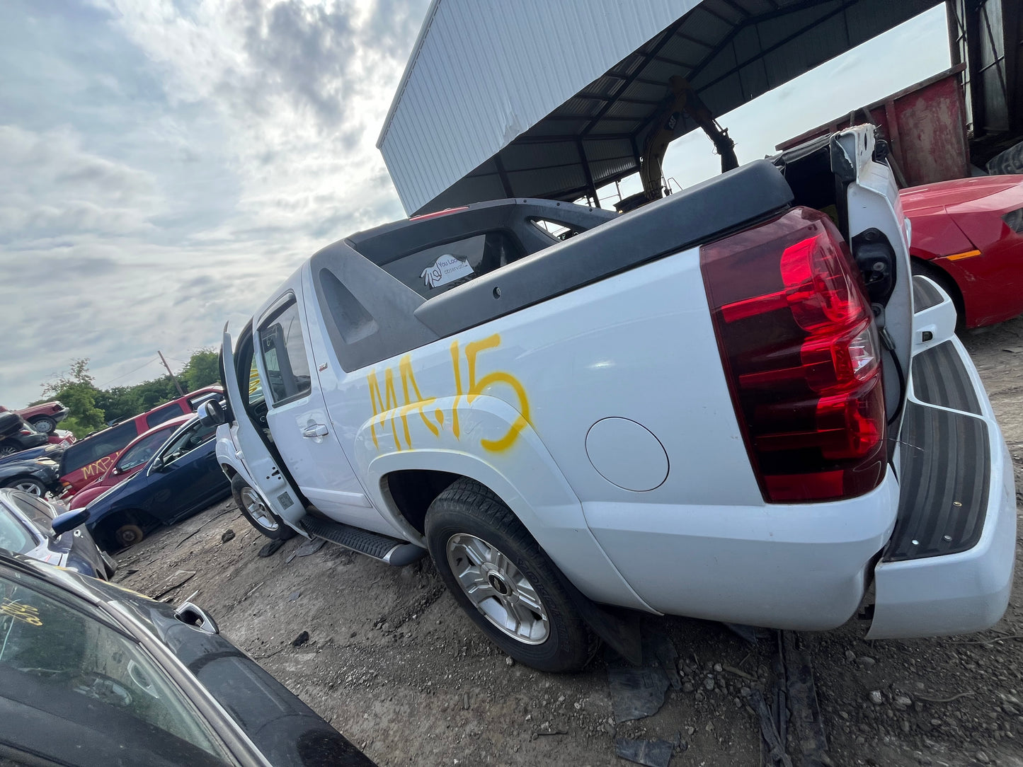 2007-2014 CHEVROLET AVALANCHE  - PARTING OUT-MXA- 15- Stock #:M19205