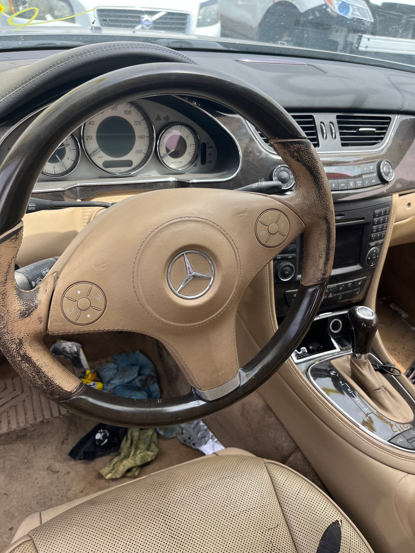 2009-2011 Mercedes Benz CLS550 - Stock #: M19215