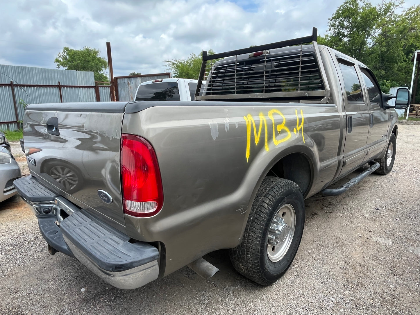 2002 FORD F250 - STOCK #M19230