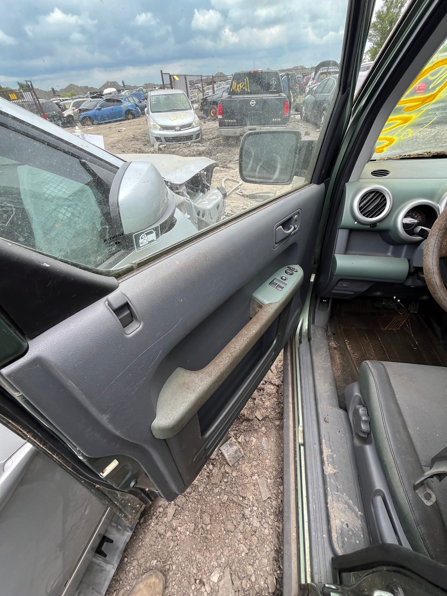 2003 - 2011 Honda Element - Stock #: M19224 MB-14