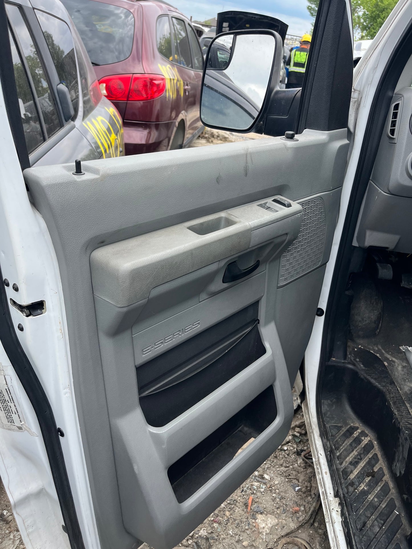 2008-2014 Ford E250 - Stock #: M19211