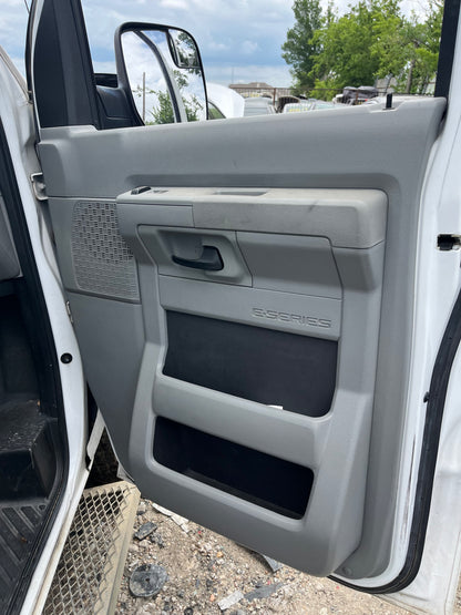 2008-2014 Ford E250 - Stock #: M19211