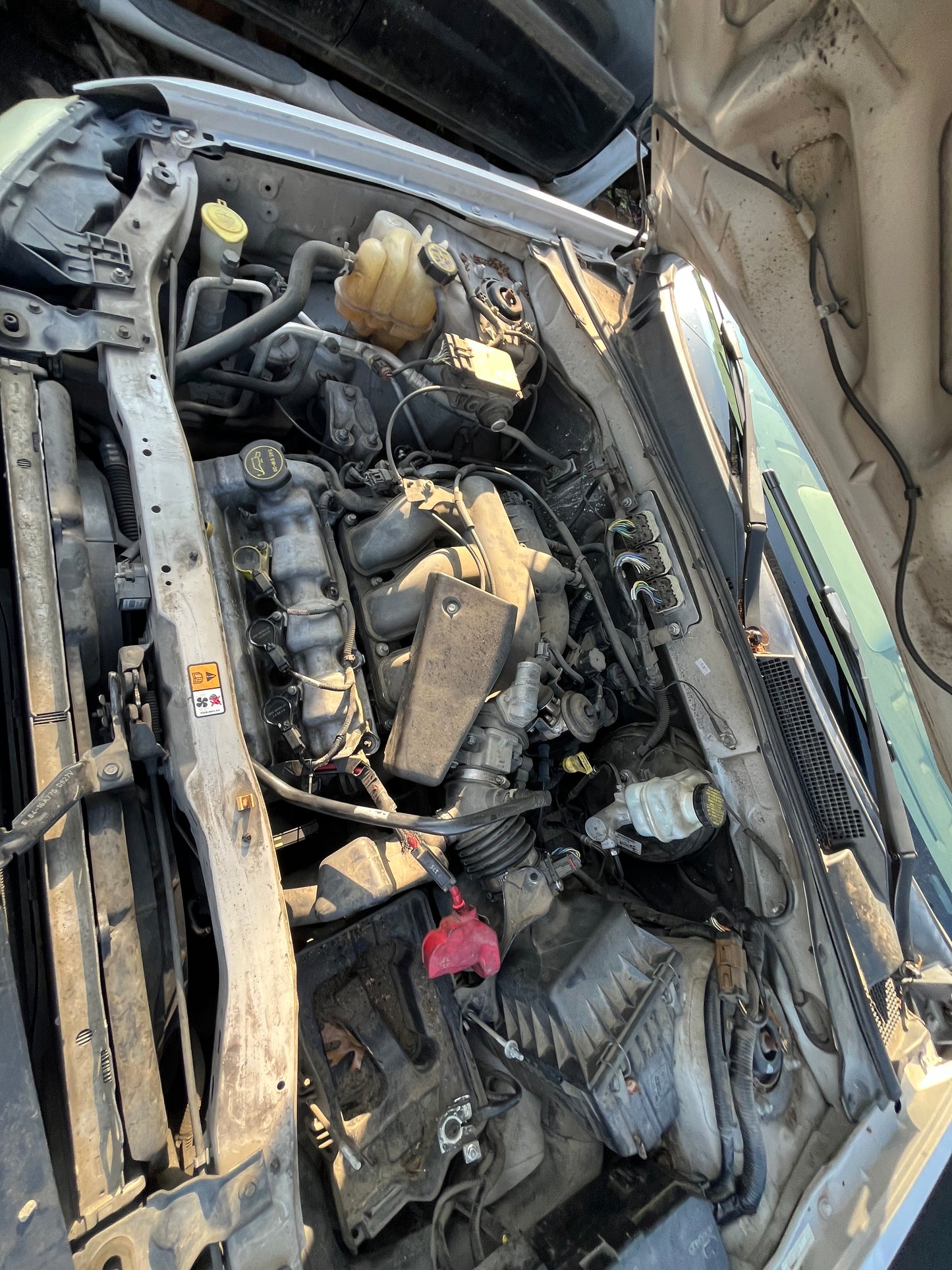 2008-2010 Ford Escape - Stock #: M19276