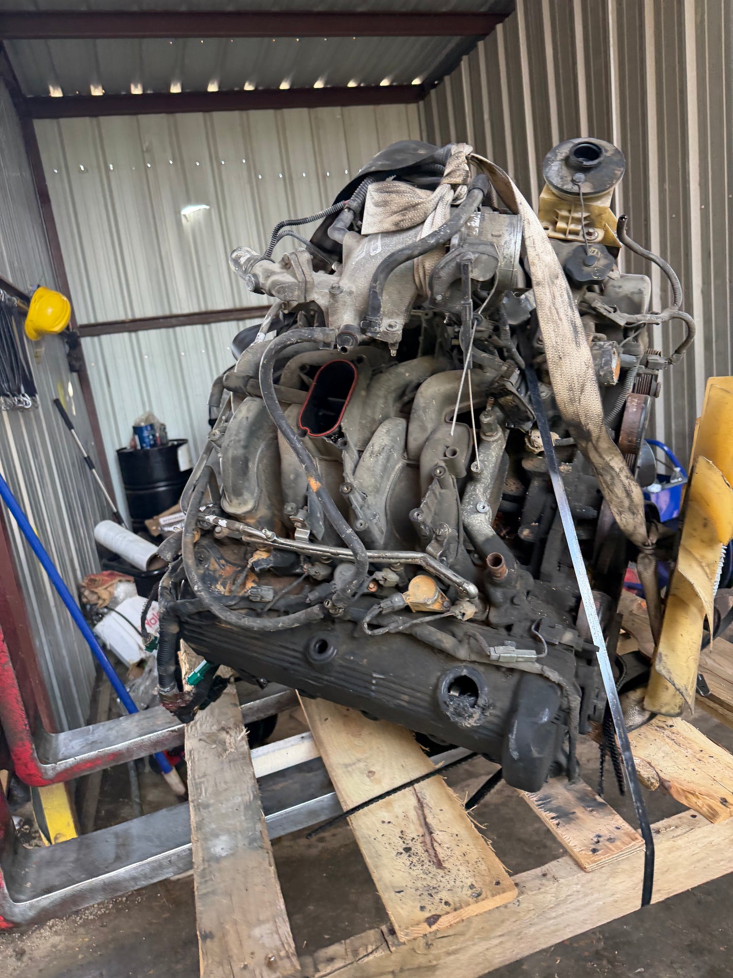 2003-2004 FORD EXPEDITION  -  5.4 L ENGINE - #M19157