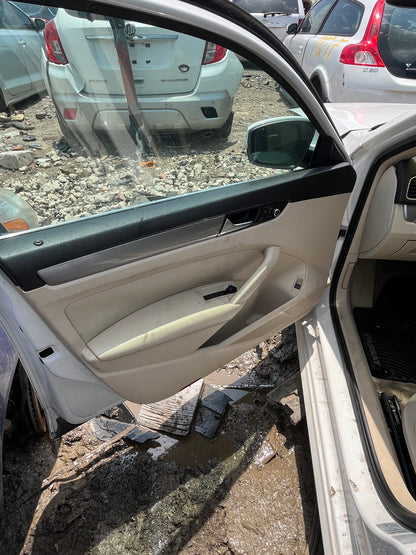 2012-2015 VOLKSWAGEN PASSAT  - PARTING OUT-MC-18 - Stock #:M19248