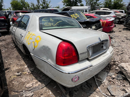 2003-2007 Lincoln Town Car - Stock #: M19278