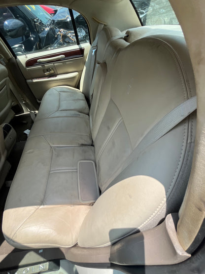 2003-2007 Lincoln Town Car - Stock #: M19278