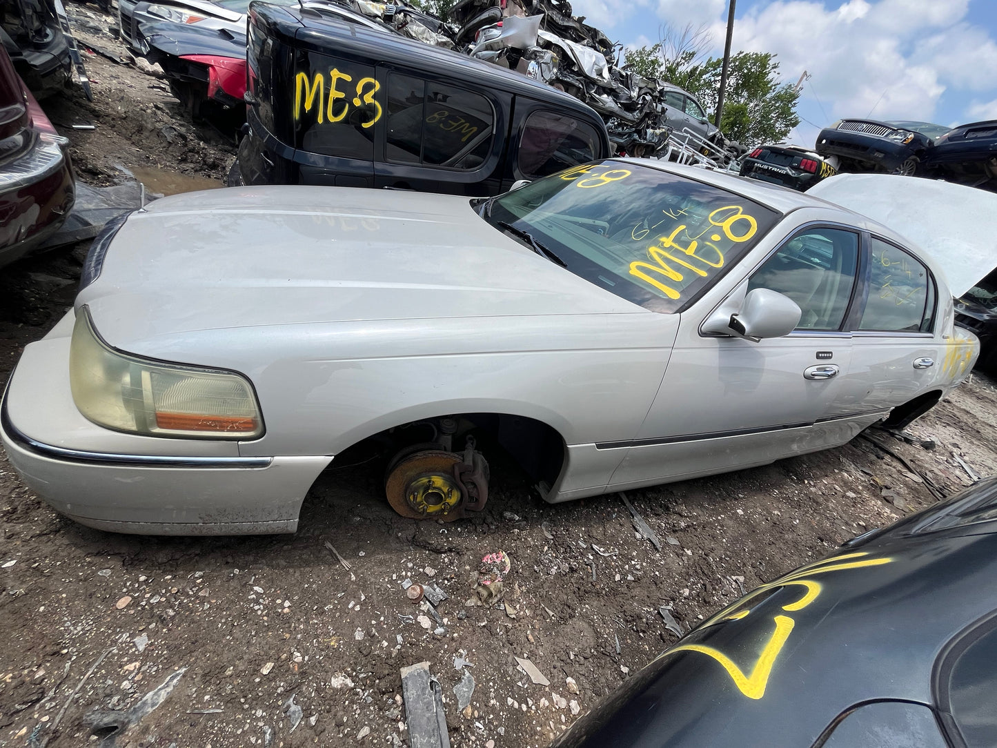 2003-2007 Lincoln Town Car - Stock #: M19278