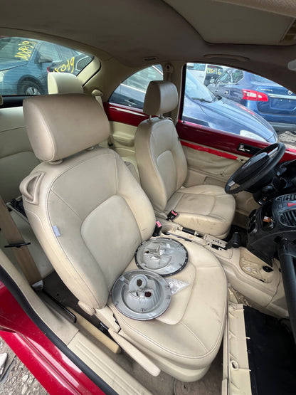 2007 VOLKSWAGEN BEETLE - STOCK #M19235