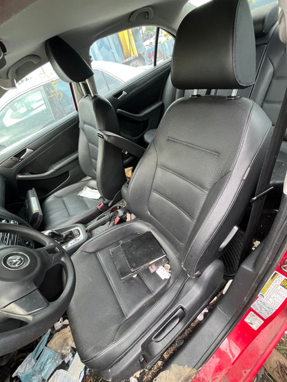 2014 VOLKSWAGEN JETTA - STOCK #M19240