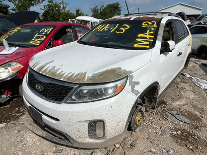2011-2015 KIA SORENTO - PARTING OUT - MA-13STOCK #M19203