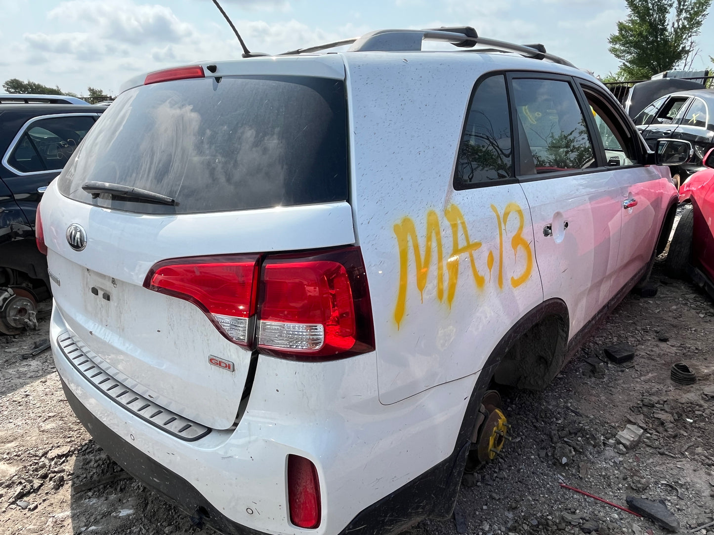 2011-2015 KIA SORENTO - PARTING OUT - MA-13STOCK #M19203
