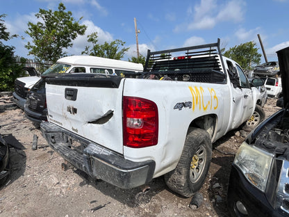 2007-2014 CHEVY SILVERADO - PARTING OUT-MC-13 - Stock #:M19243