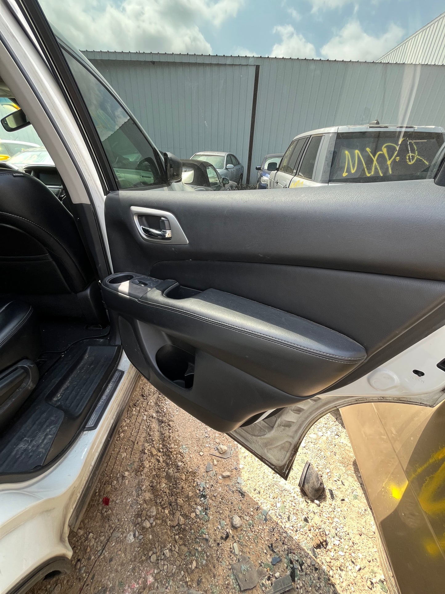 2013-2016 Nissan Pathfinder - Stock #: M19214