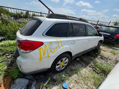 2010-2014 SUBARU LEGACY - MC-11 - PARTING OUT- #M19241