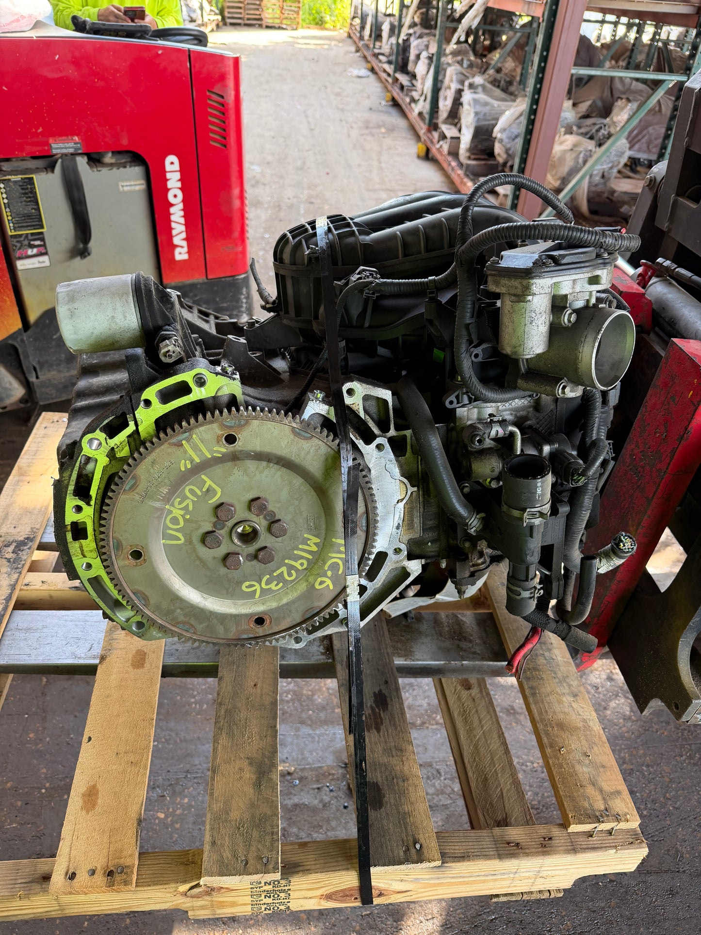 2009-2012 FORD FUSION  -  2.5 L ENGINE - #M19236