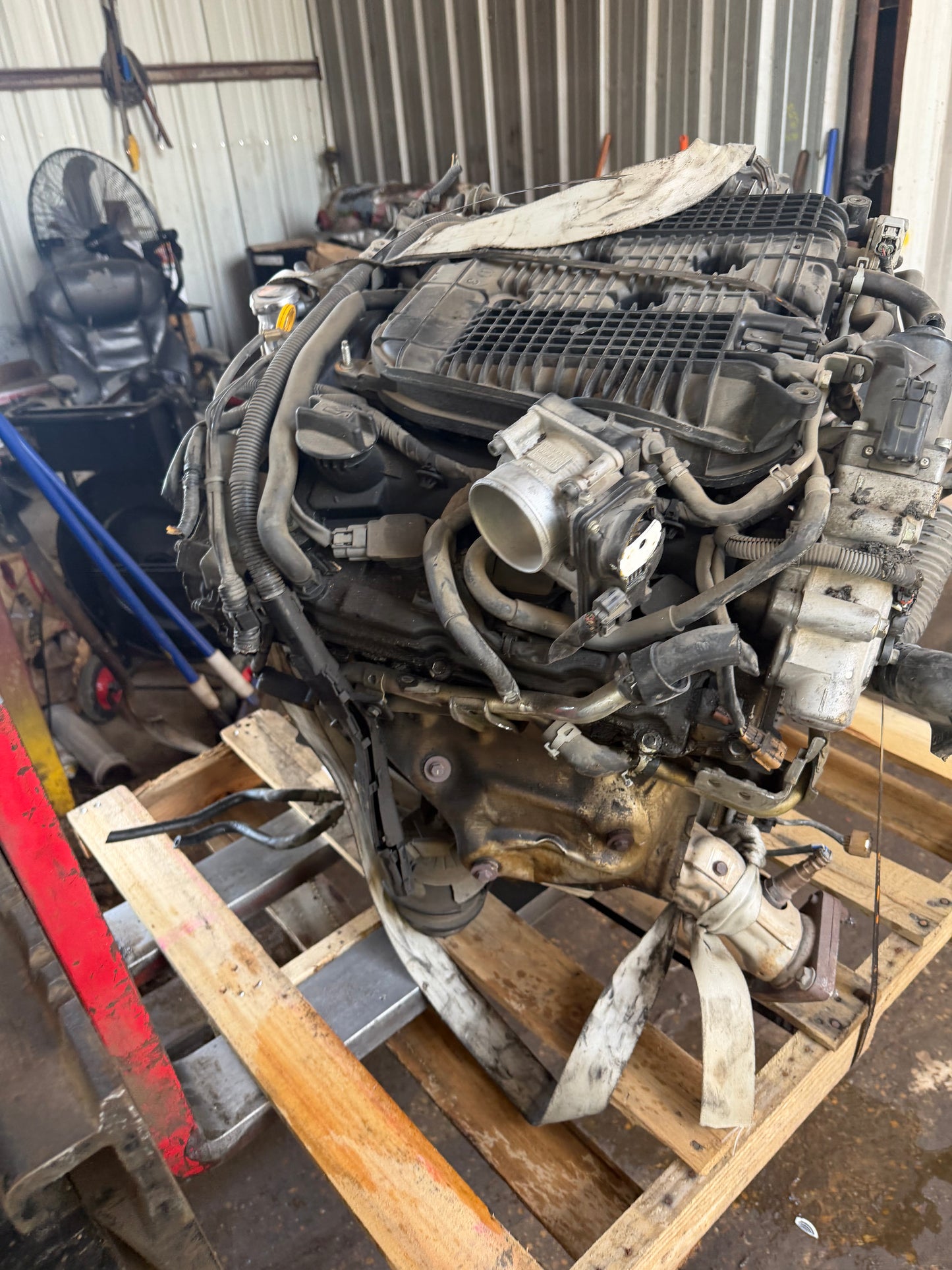 2011-2015 INFINITI G37  -  3.7 L ENGINE - #M19220
