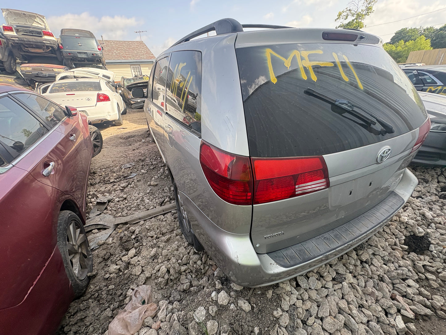 2004-2010 TOYOTA SIENNA  - PARTING OUT-MF-11 - Stock #M19301