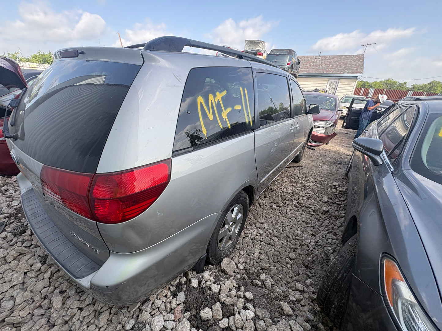 2004-2010 TOYOTA SIENNA  - PARTING OUT-MF-11 - Stock #M19301