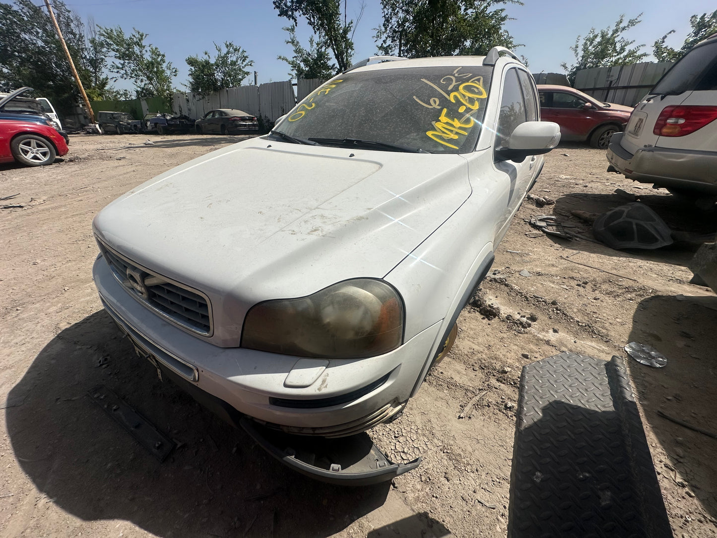 2011 Volvo XC90 - Stock #: M19290 - ME-20