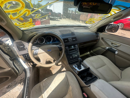 2011 Volvo XC90 - Stock #: M19290 - ME-20