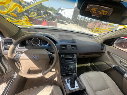 2011 Volvo XC90 - Stock #: M19290 - ME-20