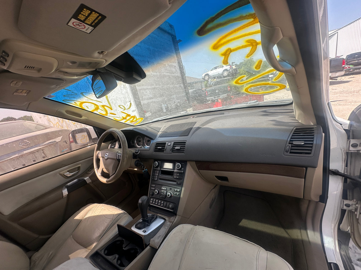 2011 Volvo XC90 - Stock #: M19290 - ME-20