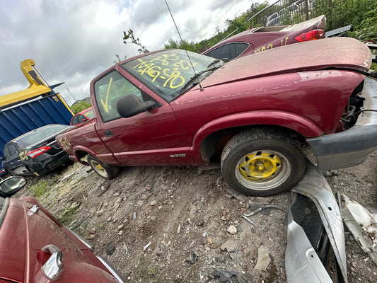 1995-1996 CHEVROLET S10 - PARTING OUT-MG-10 - Stock #:M19320