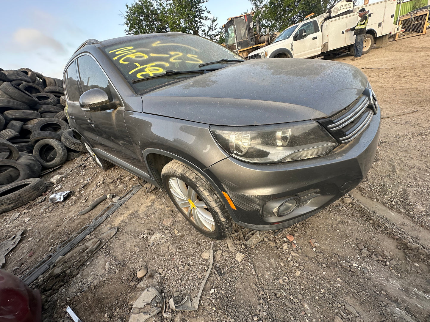 2012 Volkswagen Tiguan - Stock #: M19288 - ME-18