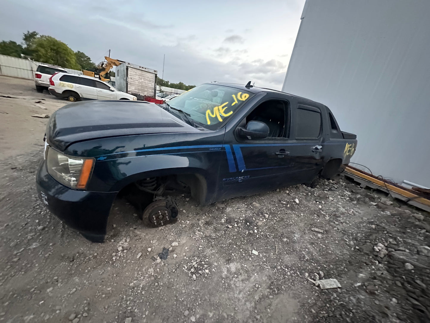 2007 - 2011 Chevrolet Avalanche - Stock #: M19286 ME-16