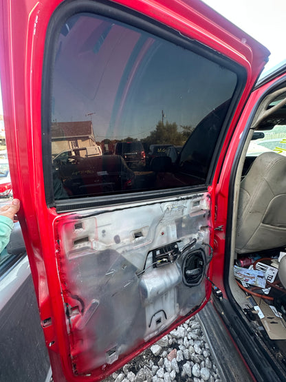 2002-2006 Cadillac Escalade - Stock #: M19344