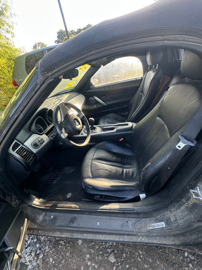 2003-2008 BMW Z4- PARTING OUT-MG-15 - Stock #:M19325