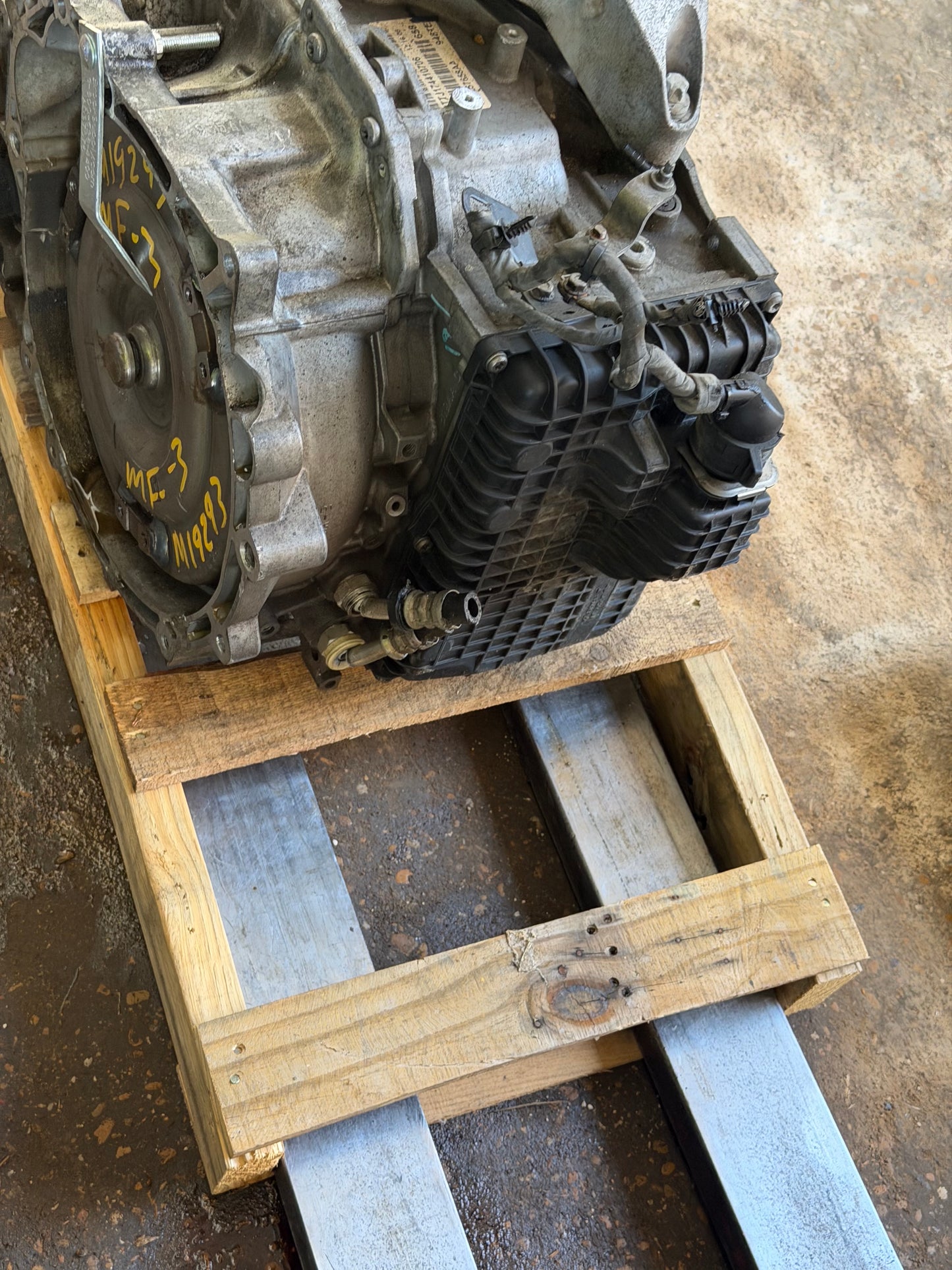 2015 Chrysler 200 - Transmission -#M19293