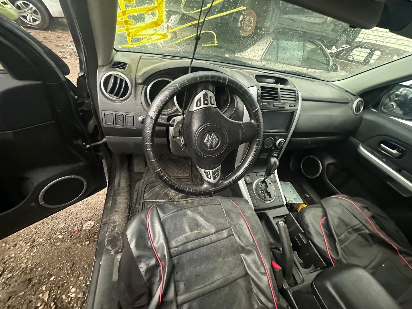 2006 - 2013 Suzuki Grand Vitara - Stock #: M19381 MJ-11
