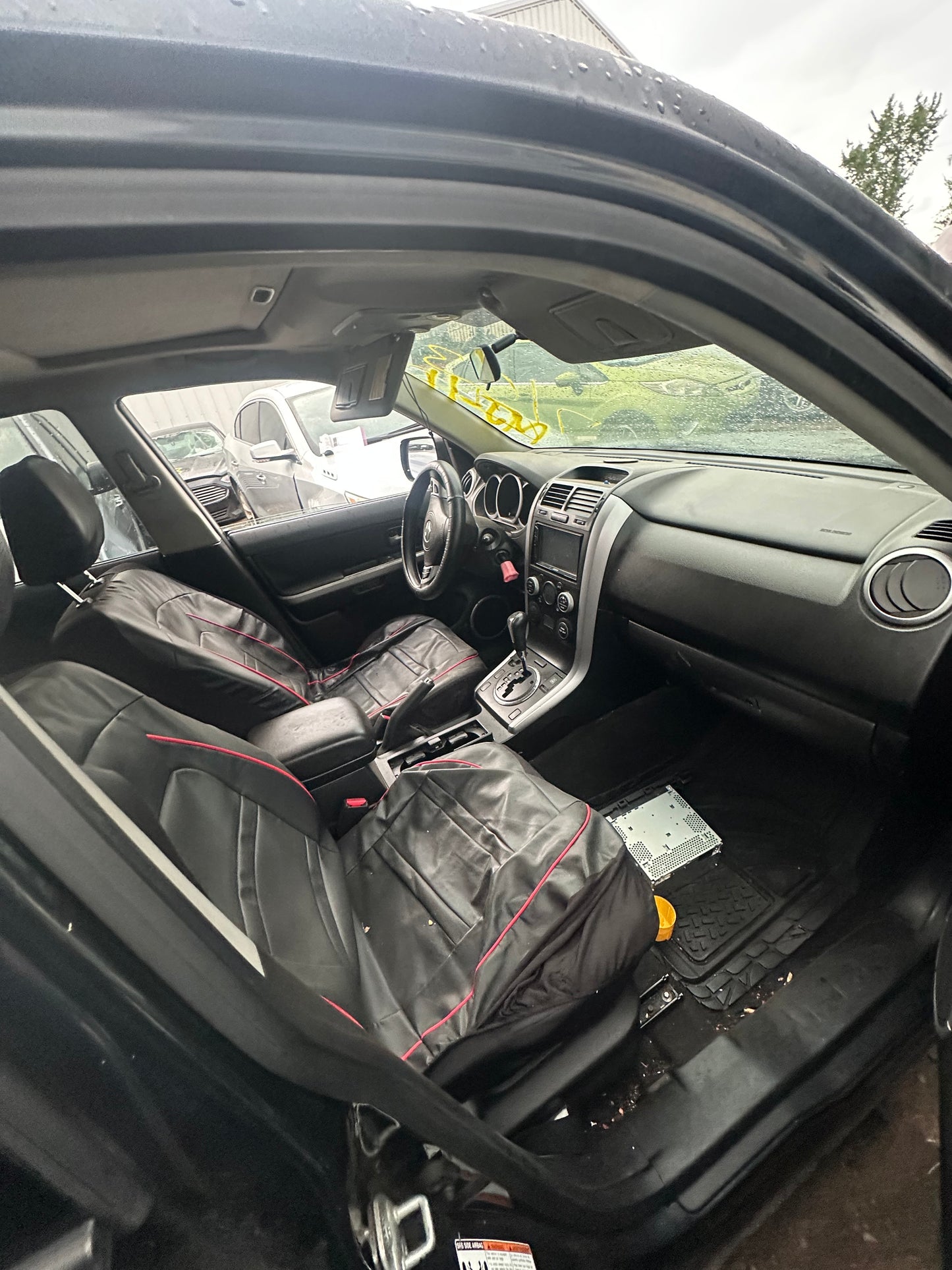 2006 - 2013 Suzuki Grand Vitara - Stock #: M19381 MJ-11