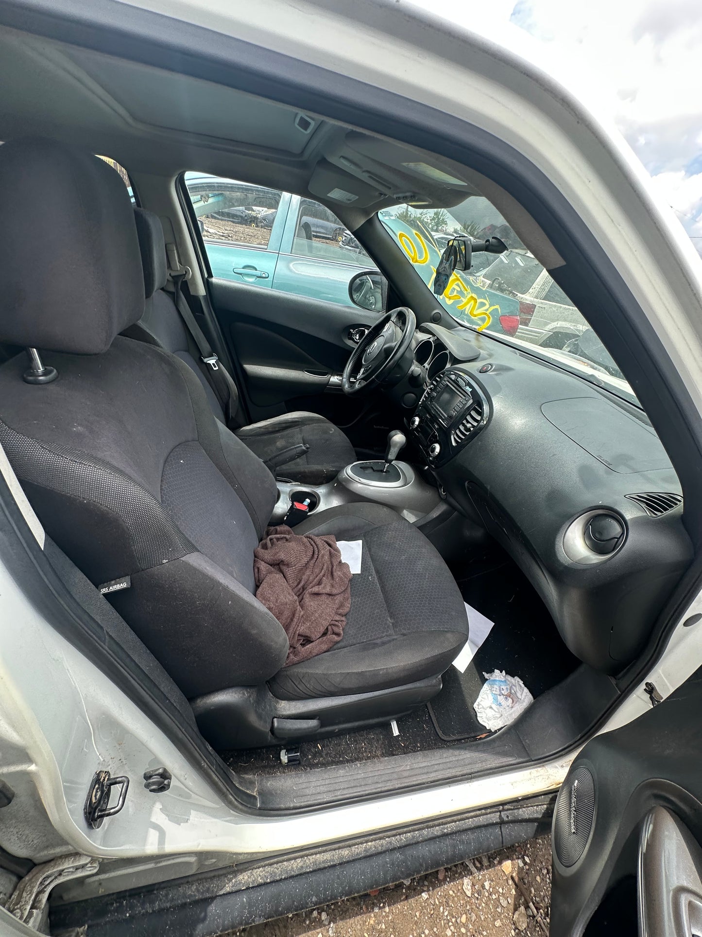 2013 Nissan Juke - Stock #: M19376 - MJ-6