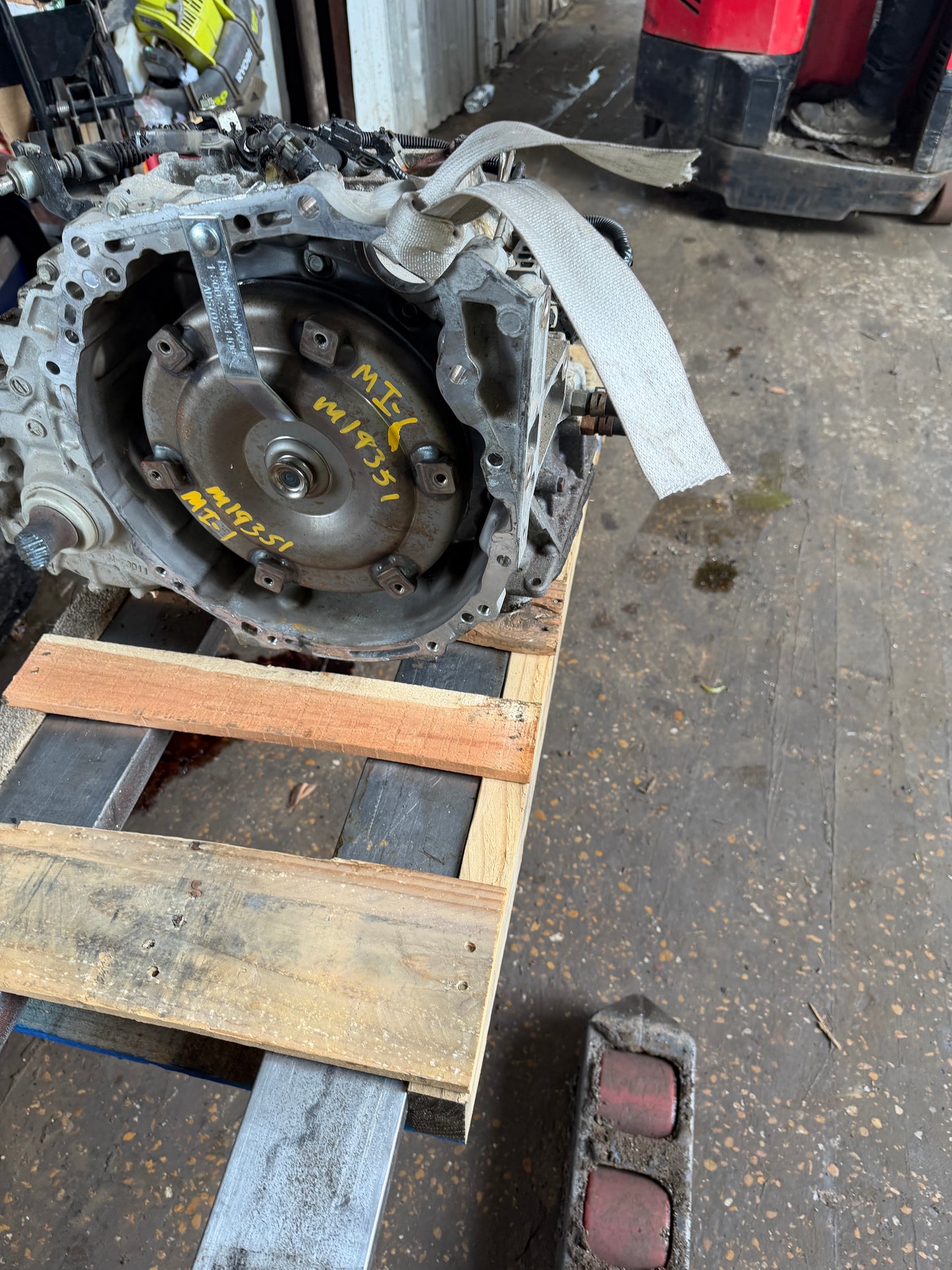 2012-2016  TOYOTA CAMRY- AUTOMATIC TRANSMISSION -#M19351