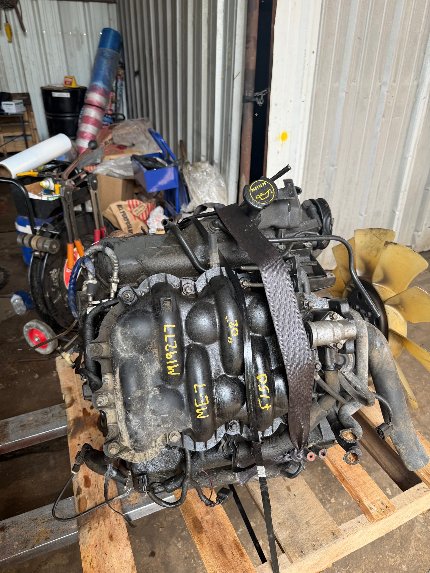 2001-2004 Ford F150 - 4.2 L Engine -#M19277