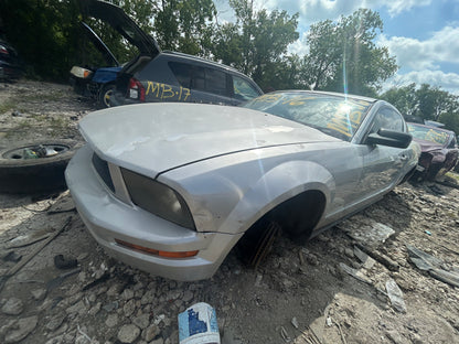 2005 Ford Mustang - Stock #: M19226 - MB-16