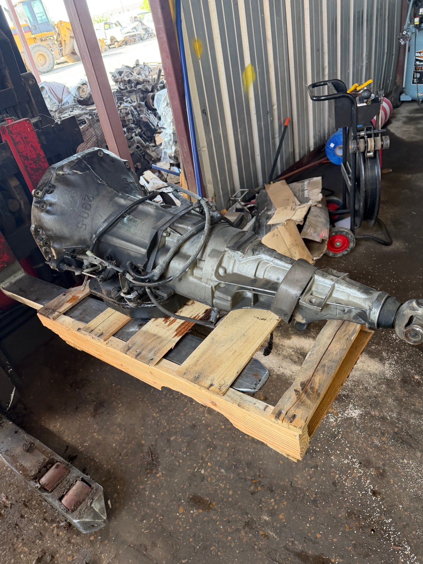 1999 JEEP GRAND CHEROKEE- AUTOMATIC TRANSMISSION -#M19468