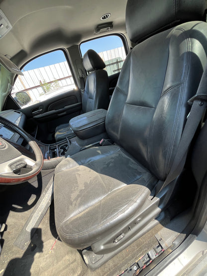 2008 CADILLAC ESCALADE - STOCK #M19474