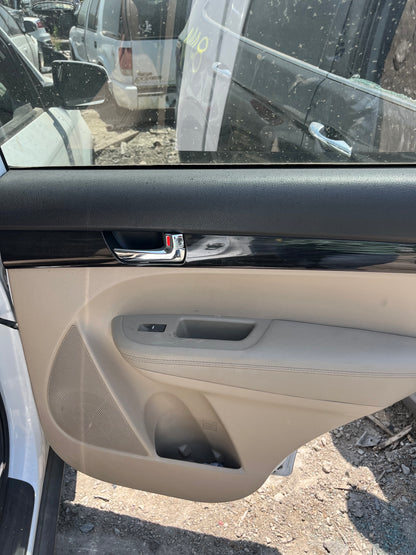 2011-2013 Kia Sorento - Stock #: M19497