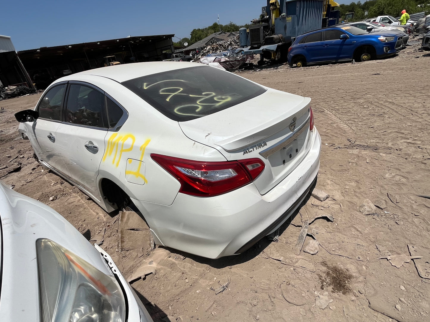 2016-2018 Nissan Altima - Stock #: M19491