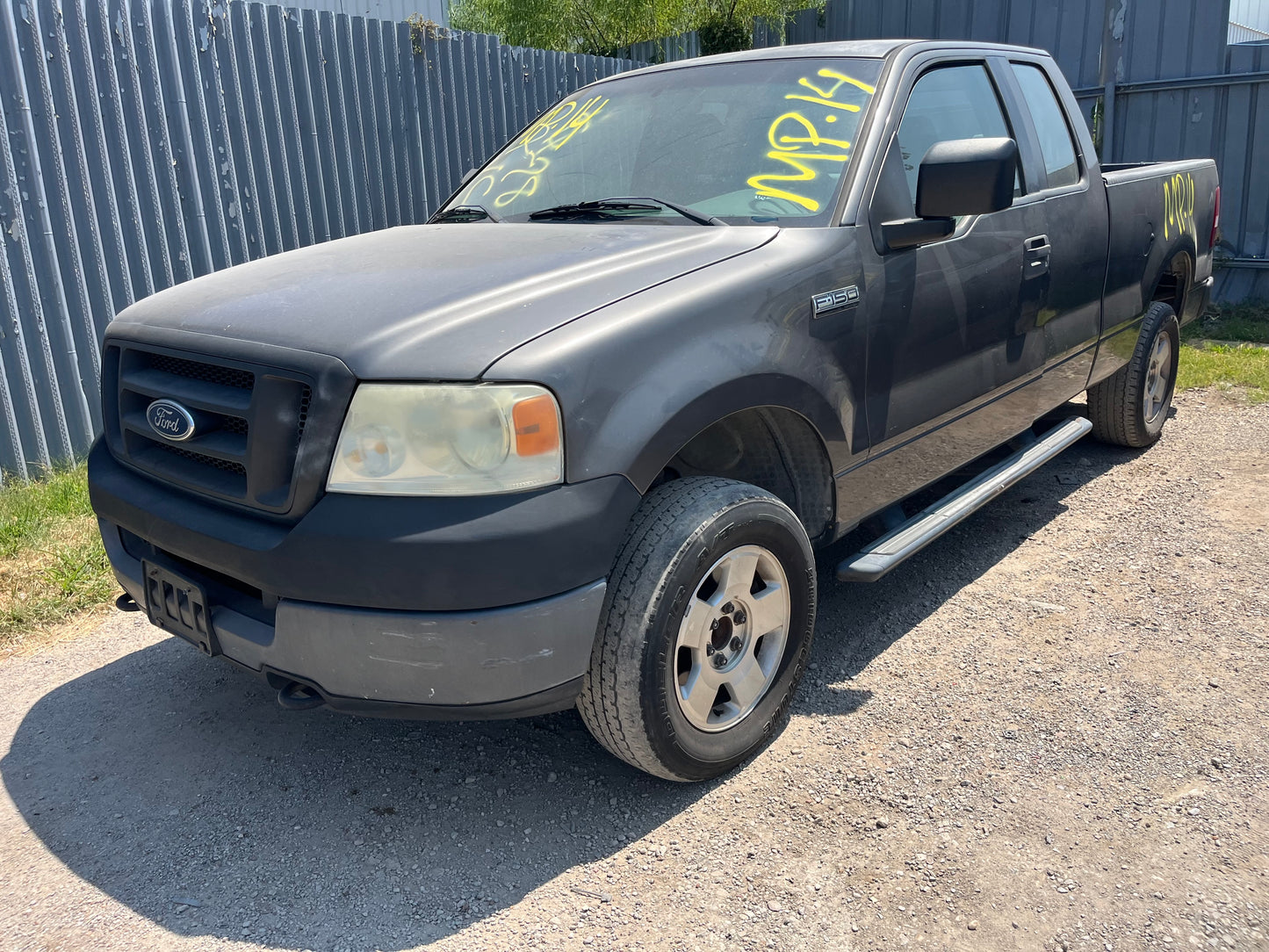 2005 Ford F150 - Stock #:   - M19504 - MP-14
