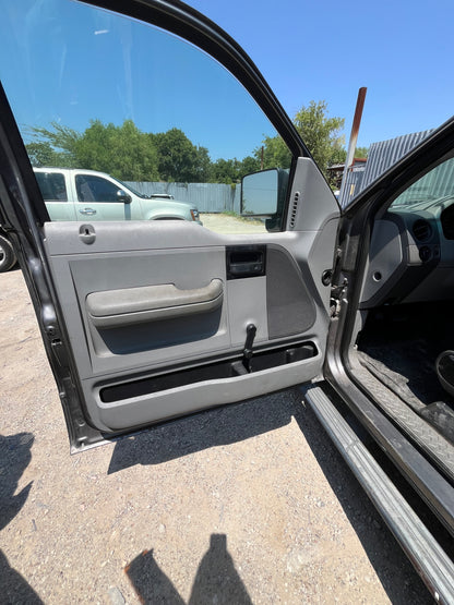 2005 Ford F150 - Stock #:   - M19504 - MP-14