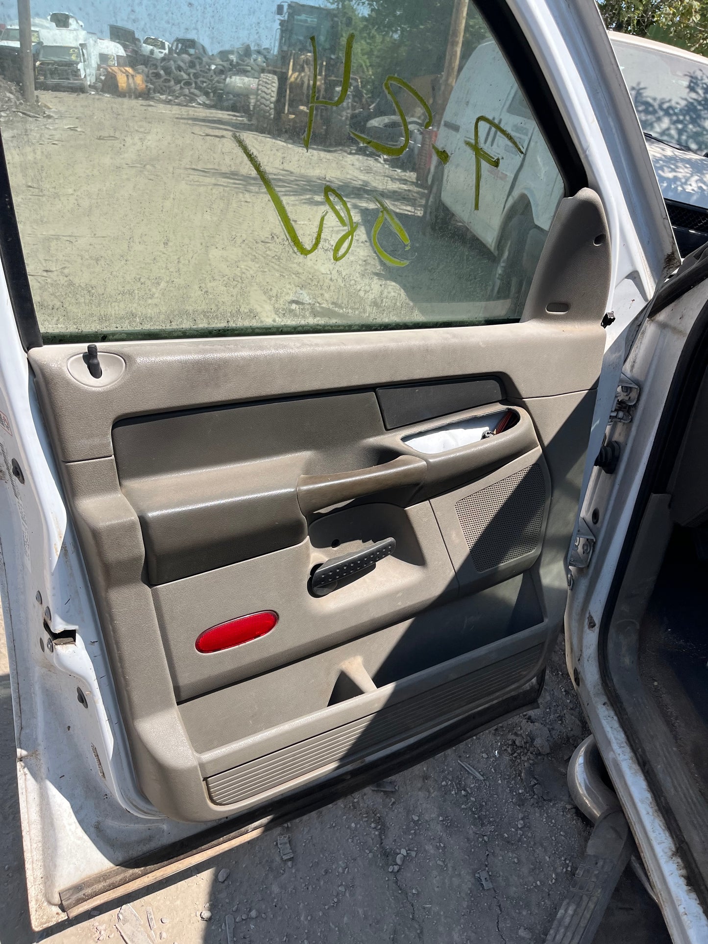 2006 - 2010 Dodge RAM1500 - Stock #: M19501 MP-11